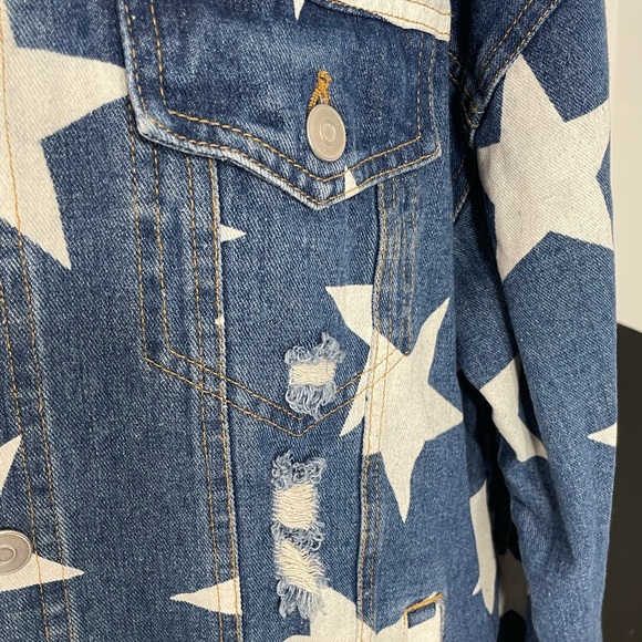 Peach Love California Painted Stars Oversized Ripped Denim Jacket Womens S - Picture 6 of 12